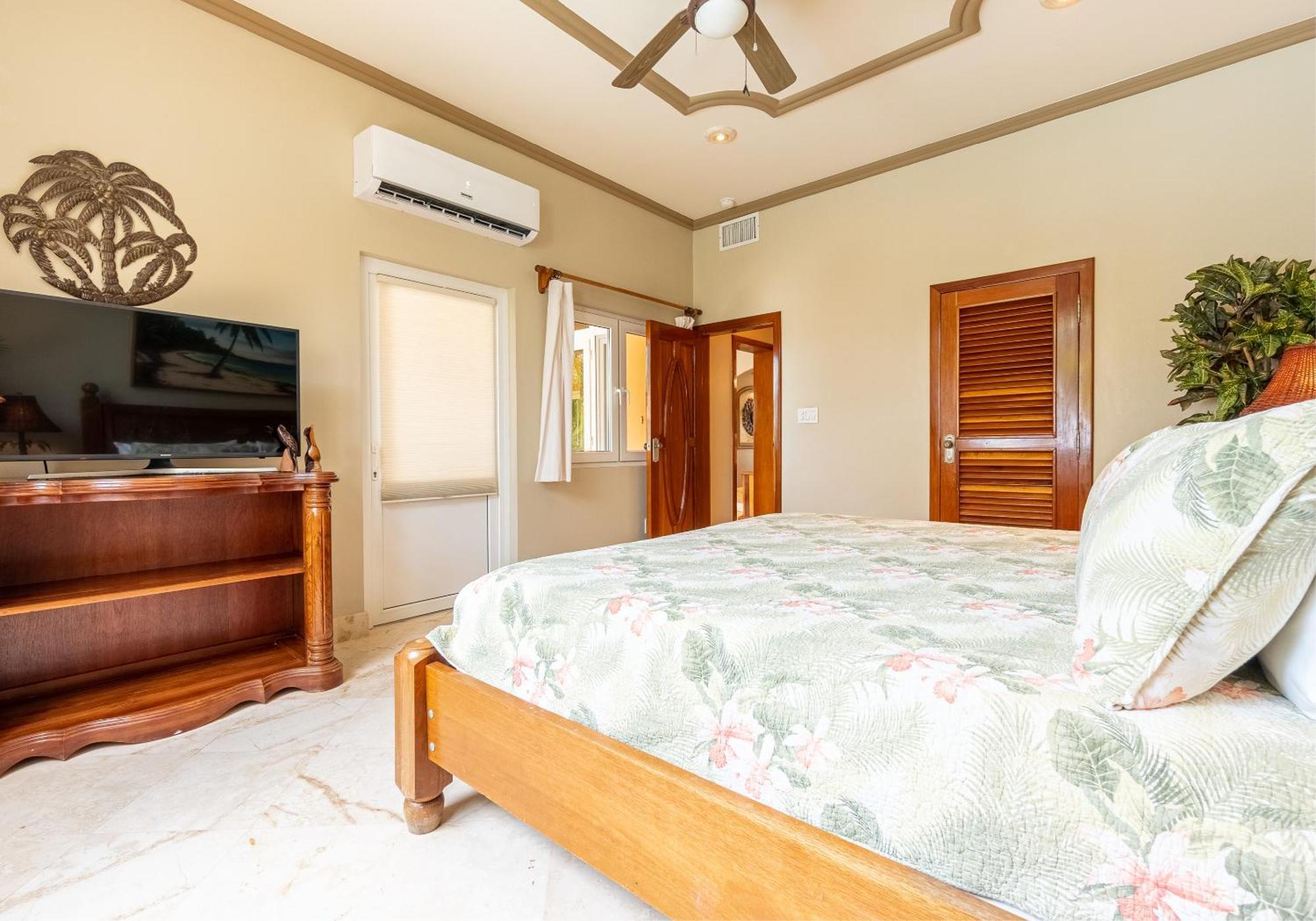 Belizean Cove Estates Luxury Beachfront Villa San Pedro  Dış mekan fotoğraf