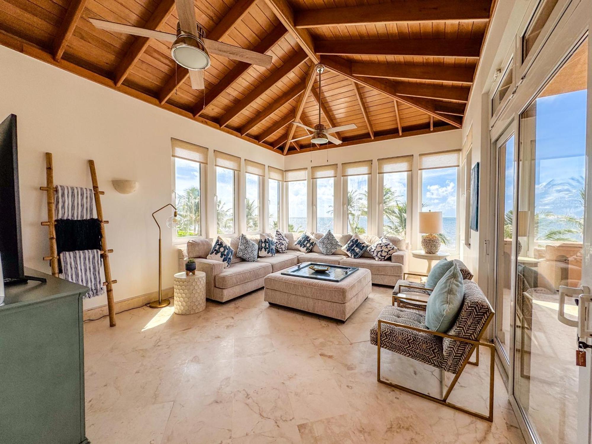 Belizean Cove Estates Luxury Beachfront Villa San Pedro  Dış mekan fotoğraf